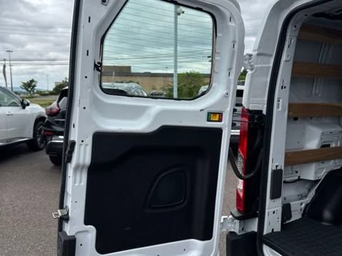 Used 2025 Ford Transit 250 Low Roof w/ Exterior Upgrade Package RWD image 23