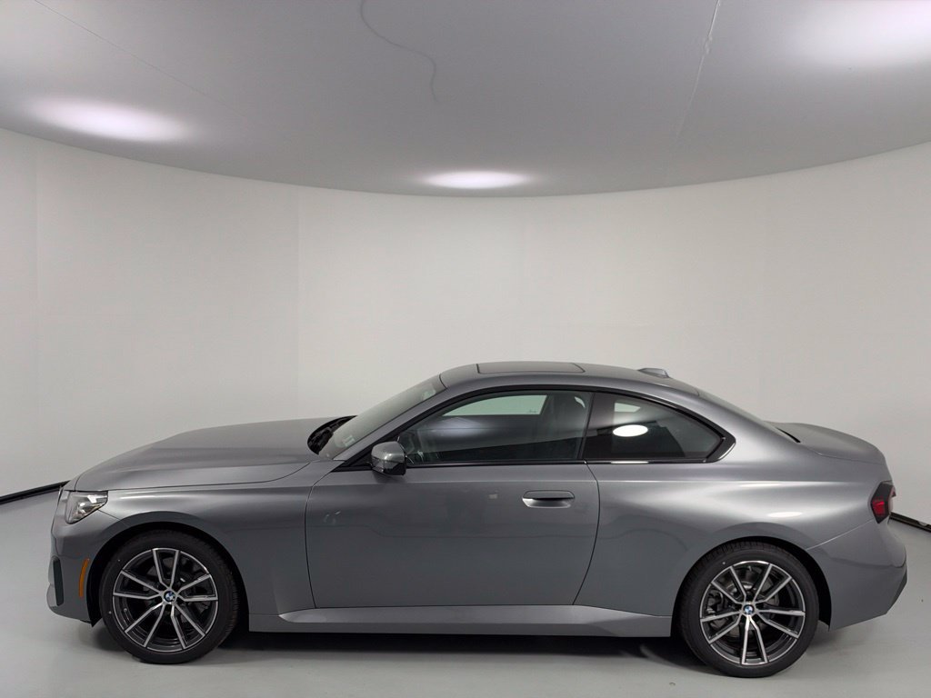 New 2026 BMW 230i xDrive Coupe AWD/4WD image 4