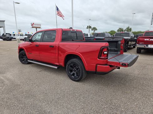 Used 2025 RAM 1500 Big Horn RWD image 28