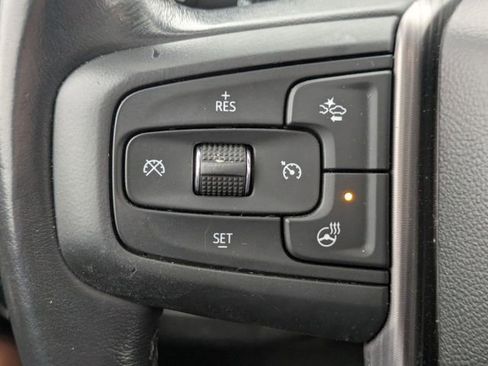 Used 2023 GMC Yukon Denali Ultimate image 17