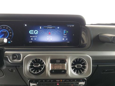 Used 2025 Mercedes-Benz G 580 w/ EQ Technology image 17