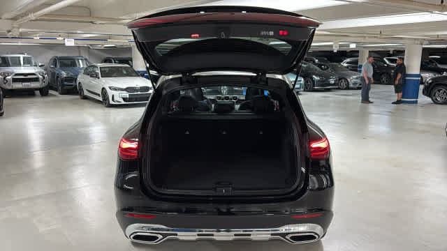Certified 2026 Mercedes-Benz GLC 300 4MATIC image 32