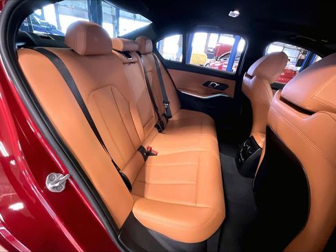 Used 2025 BMW 330i xDrive Sedan image 19