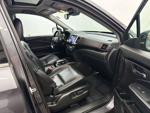 Used 2016 Honda Pilot Touring image 15