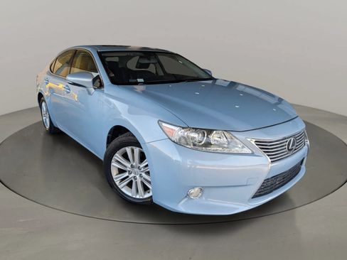 Used 2013 Lexus ES 350 w/ Luxury Pkg FWD image 7