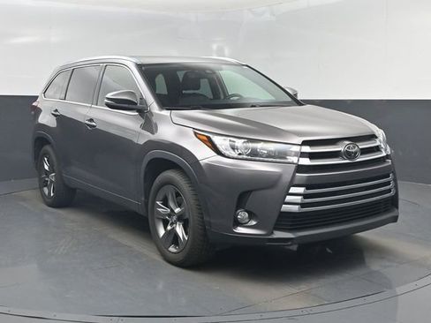 Used 2018 Toyota Highlander Limited image 8
