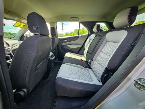 Used 2020 Chevrolet Equinox LS FWD image 27