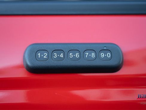 Certified 2023 Ford Bronco Wildtrak image 13