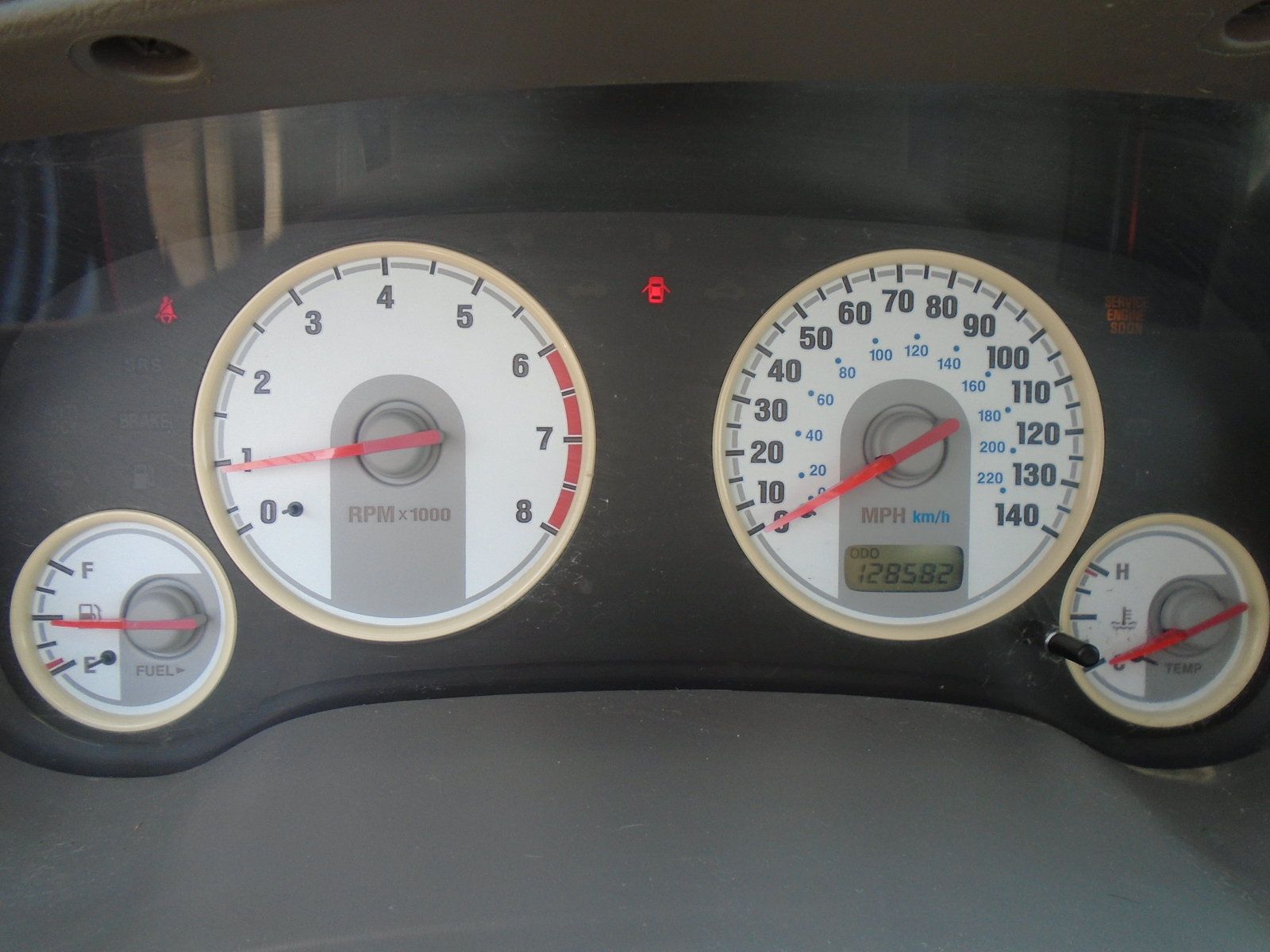 Used 2004 Dodge Stratus SXT FWD image 11
