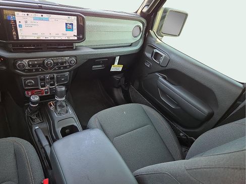 New 2025 Jeep Gladiator Willys image 12