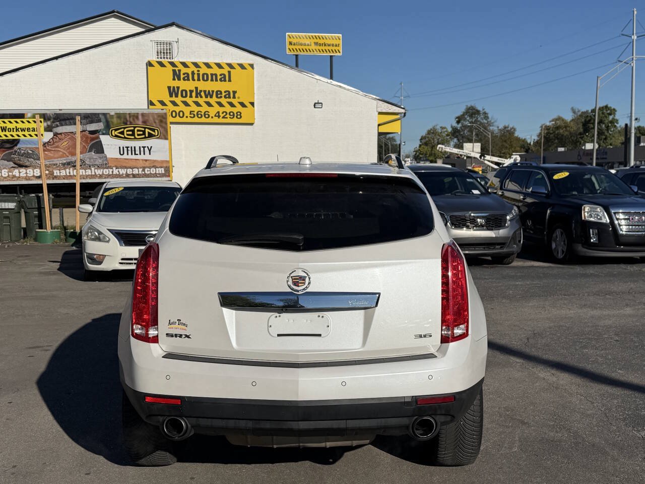 Used 2016 Cadillac SRX Luxury FWD image 4