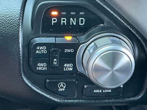 Used 2020 RAM 1500 Laramie image 18