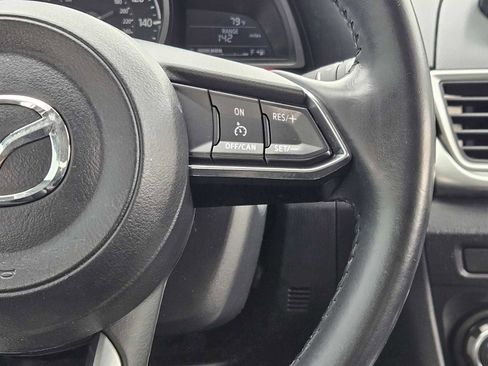 Used 2018 MAZDA MAZDA3 Touring image 28