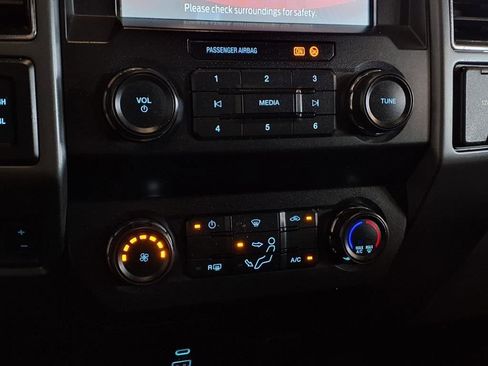 Used 2021 Ford F250 XLT w/ XLT Value Package image 22