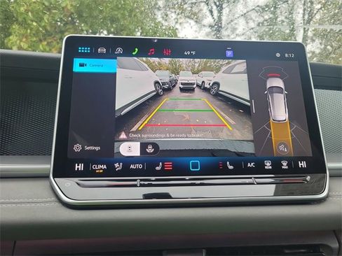 New 2026 Volkswagen Tiguan SE image 29