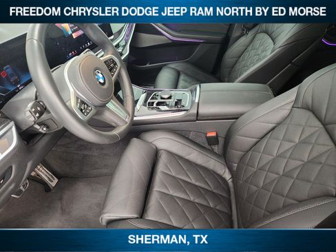 Used 2026 BMW X5 xDrive40i w/ M Sport Package AWD/4WD image 8
