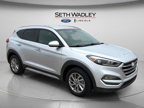 Used 2018 Hyundai Tucson SEL FWD image 1