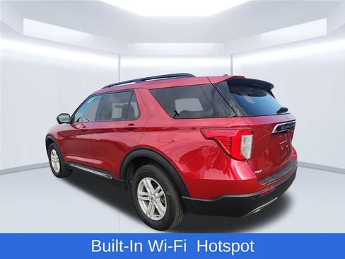 Used 2024 Ford Explorer XLT w/ Equipment Group 202A AWD/4WD image 6