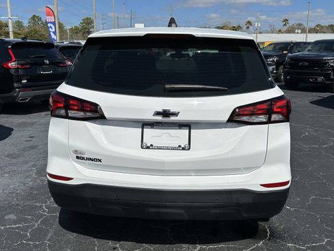 Used 2024 Chevrolet Equinox LS w/ Sport Edition FWD image 5