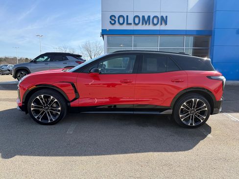 Certified 2025 Chevrolet Blazer EV SS image 2