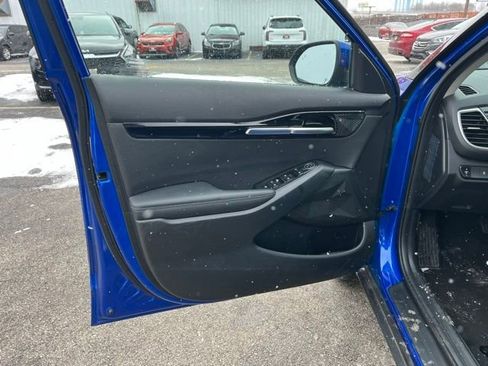 Certified 2025 Kia Seltos S image 18