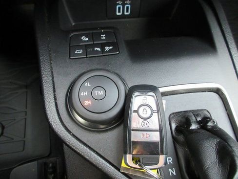 Used 2023 Ford Ranger Lariat w/ Equipment Group 501A High image 19