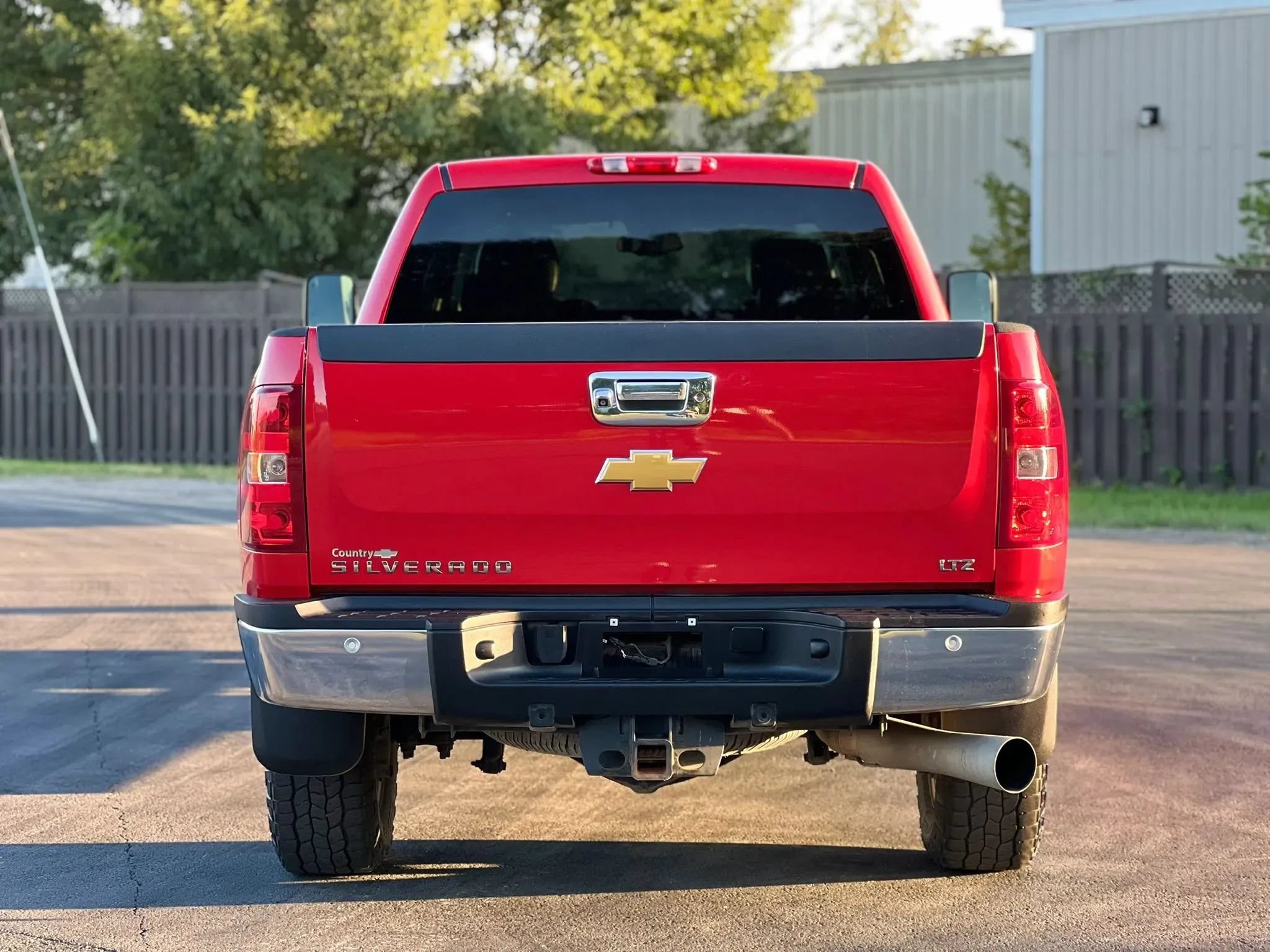 Used 2014 Chevrolet Silverado 3500 LTZ w/ LTZ Plus Package AWD/4WD image 4