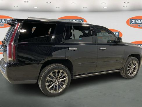 Used 2019 Cadillac Escalade Premium Luxury w/ Escalade Sport Edition image 8