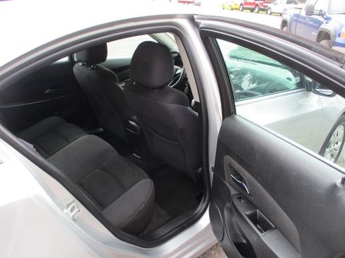 Used 2014 Chevrolet Cruze LT FWD image 20