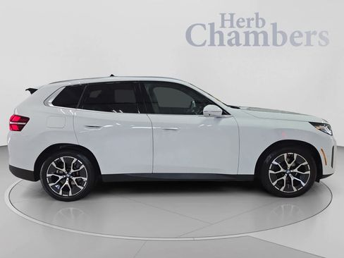Used 2025 BMW X3 xDrive30i w/ Premium Package AWD/4WD image 10