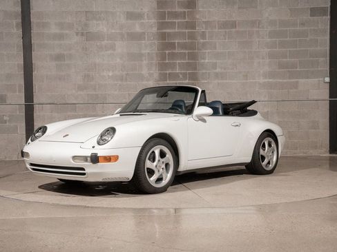 Used 1995 Porsche 911 Cabriolet image 38