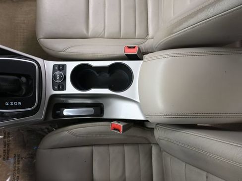 Used 2013 Ford Escape SEL AWD/4WD image 29