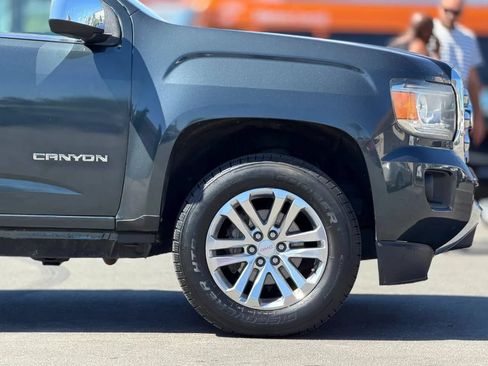 Used 2017 GMC Canyon SLT w/ Driver Alert Package AWD/4WD image 18