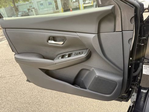 Used 2022 Nissan Sentra SV w/ All-Weather Package image 25