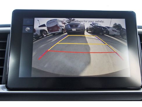 Used 2026 Hyundai Venue SE FWD image 24