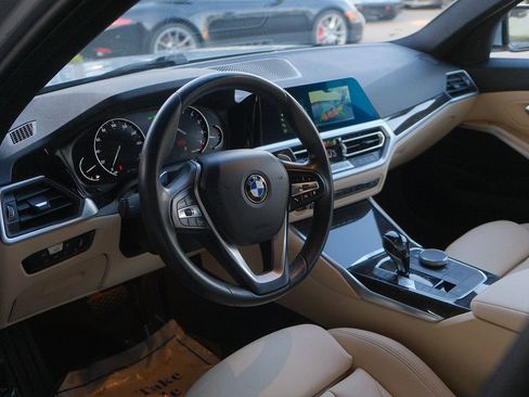 Used 2019 BMW 330i Sedan w/ Driving Assistance Package image 50