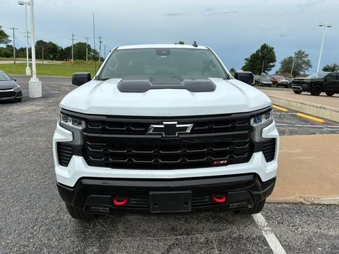 Used 2024 Chevrolet Silverado 1500 LT Trail Boss w/ Protection Package AWD/4WD image 6