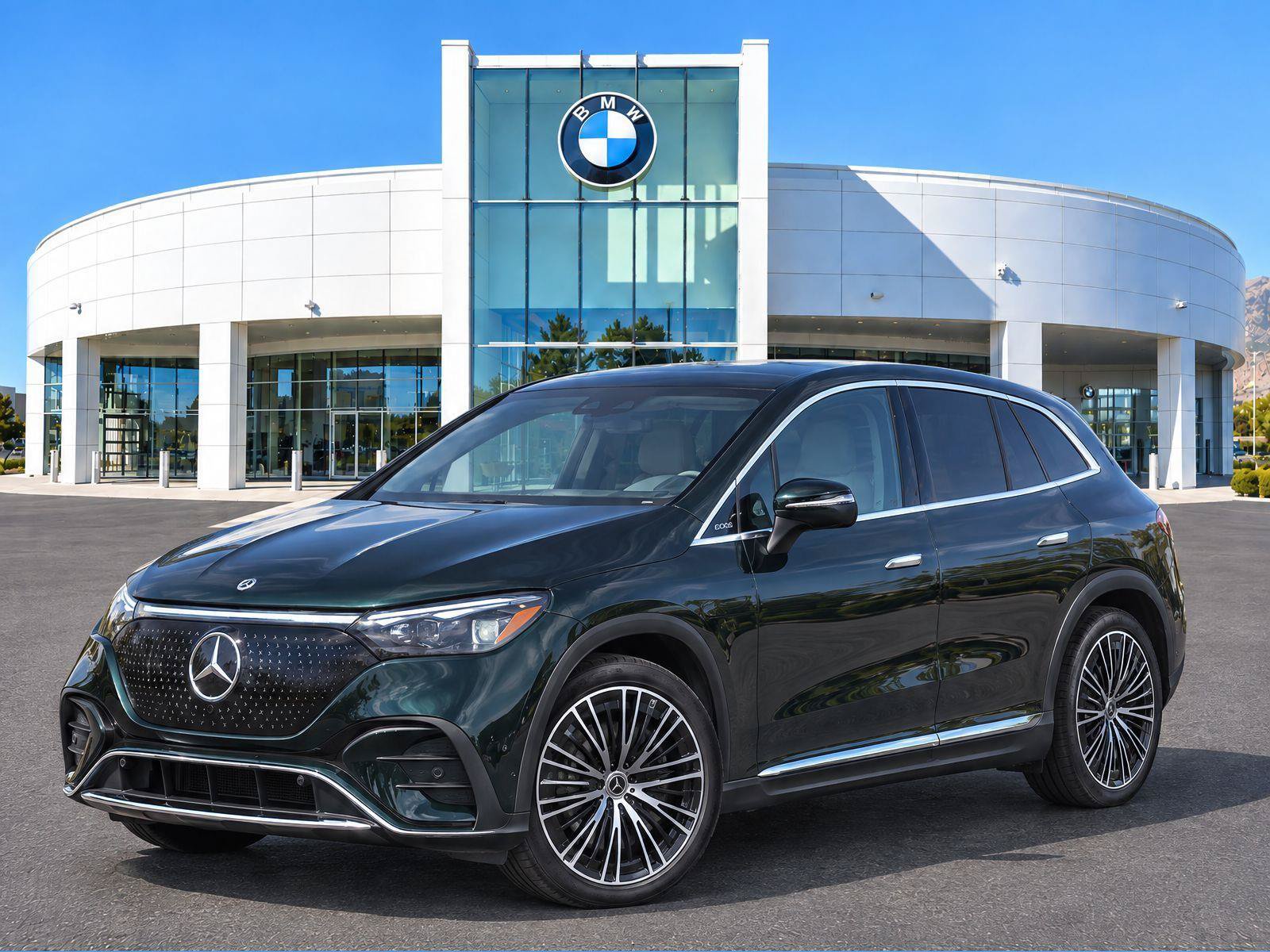 Used 2023 Mercedes-Benz EQE 500 4MATIC SUV image 1