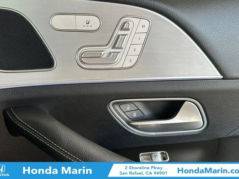 Used 2024 Mercedes-Benz GLE 450e 4MATIC image 21