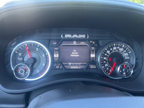 Used 2024 RAM 2500 Laramie w/ Night Edition AWD/4WD image 27