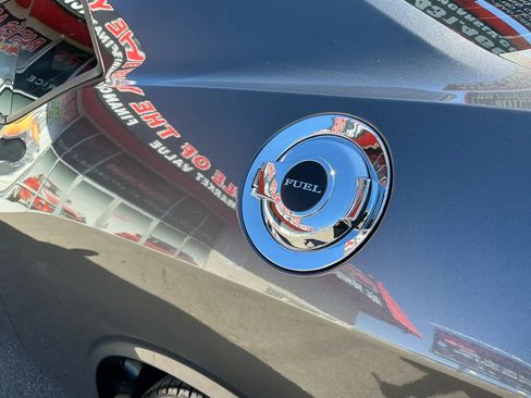 Used 2022 Dodge Challenger GT RWD image 10