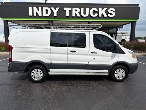 Used 2016 Ford Transit 250 130 Low Roof w/ Exterior Upgrade Package RWD image 1