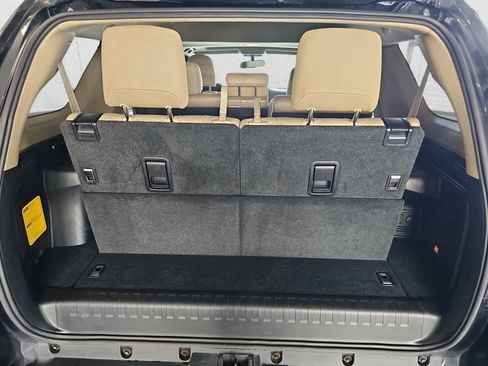 Used 2016 Toyota 4Runner Limited image 13