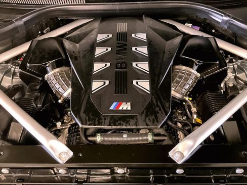 Certified 2025 BMW X6 M60i image 29