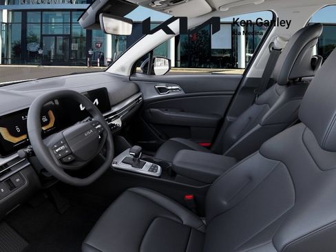 New 2026 Kia Sportage EX w/ EX Panorama Roof Package FWD image 17
