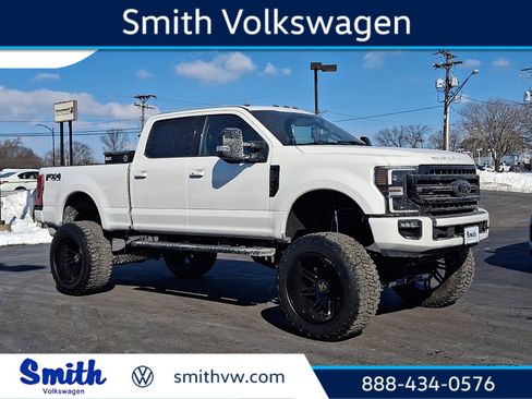 Used 2021 Ford F250 Lariat image 1