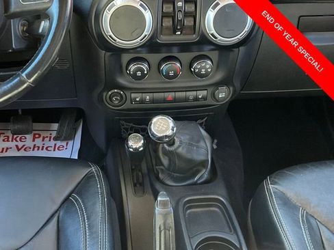 Used 2013 Jeep Wrangler Unlimited Sahara w/ Dual Top Group image 15