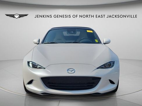Used 2025 MAZDA MX-5 Miata Grand Touring RWD image 8