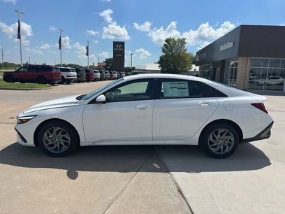 New 2026 Hyundai Elantra Hybrid