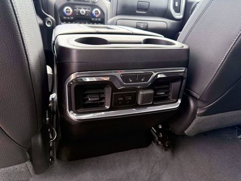 Used 2019 GMC Sierra 1500 Denali w/ Denali Ultimate Package AWD/4WD image 15